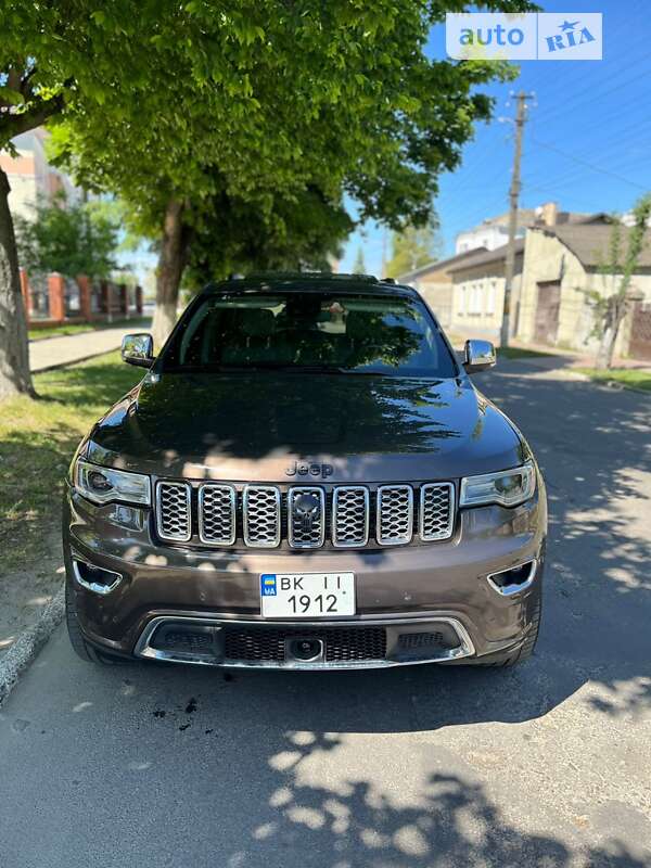 Внедорожник / Кроссовер Jeep Grand Cherokee 2019 в Ровно