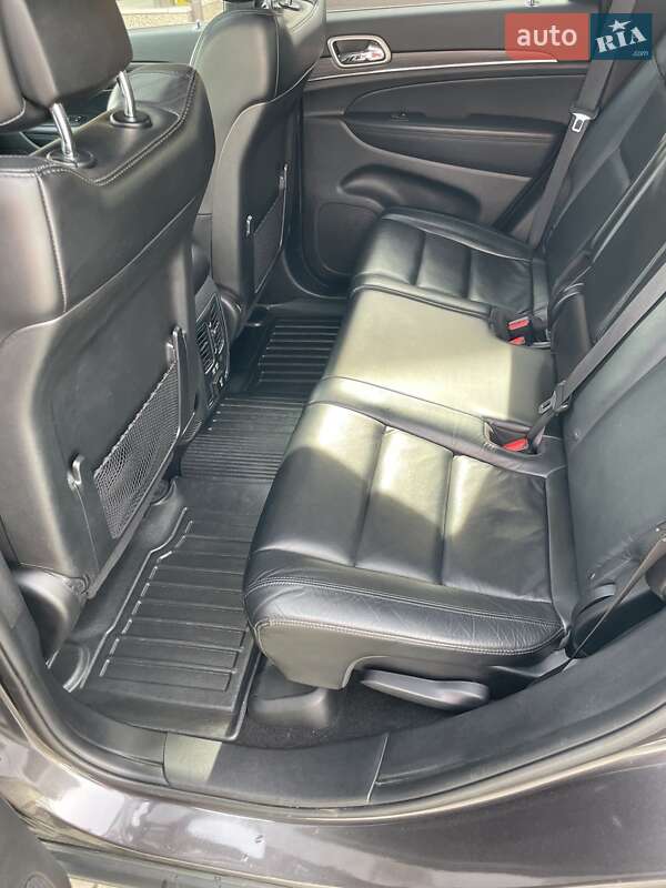 Внедорожник / Кроссовер Jeep Grand Cherokee 2020 в Вышгороде