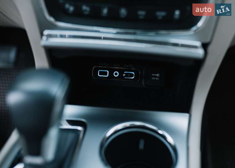 Позашляховик / Кросовер Jeep Grand Cherokee 2018 в Києві