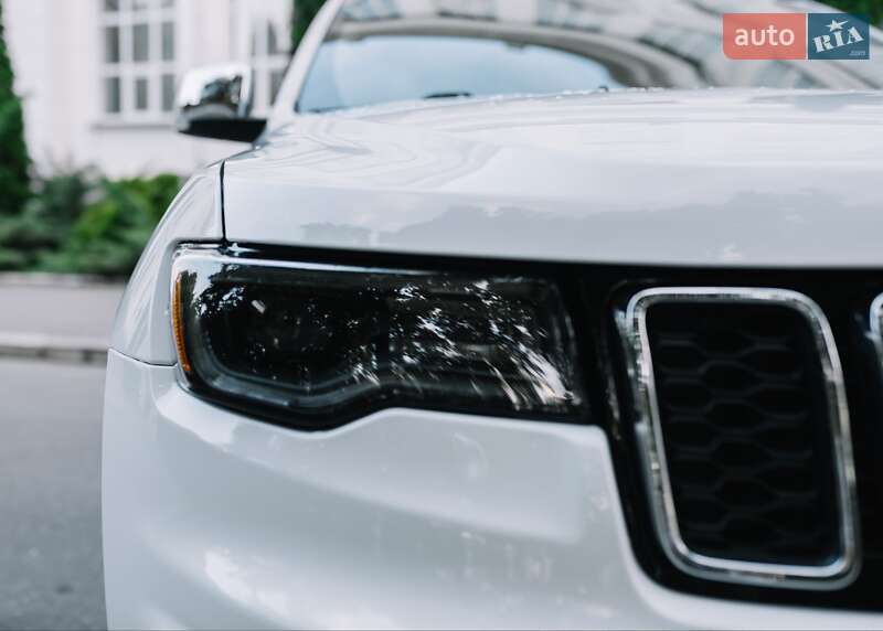 Позашляховик / Кросовер Jeep Grand Cherokee 2018 в Києві