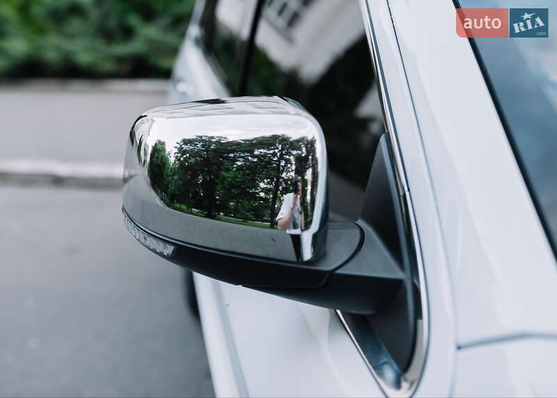 Позашляховик / Кросовер Jeep Grand Cherokee 2018 в Києві