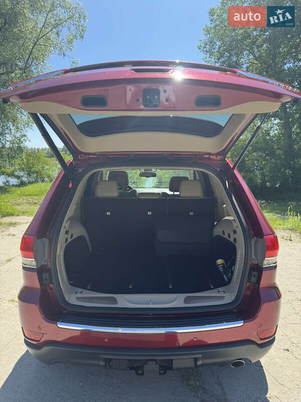 Внедорожник / Кроссовер Jeep Grand Cherokee 2015 в Киеве фото 9 Внедорожник / Кроссовер Jeep Grand Cherokee 2015 в Киеве