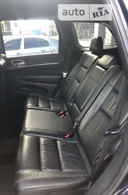 Внедорожник / Кроссовер Jeep Grand Cherokee 2013 в 