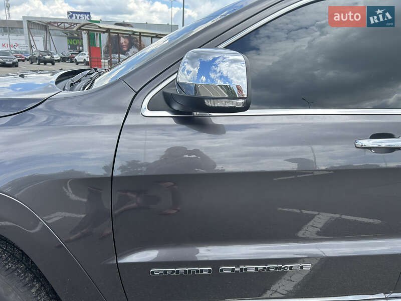 Внедорожник / Кроссовер Jeep Grand Cherokee 2018 в Киеве