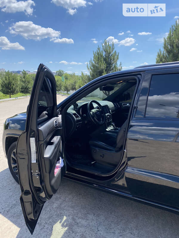 Внедорожник / Кроссовер Jeep Grand Cherokee 2017 в Харькове