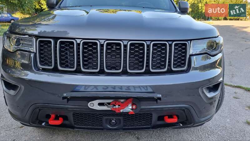 Внедорожник / Кроссовер Jeep Grand Cherokee 2017 в Киеве