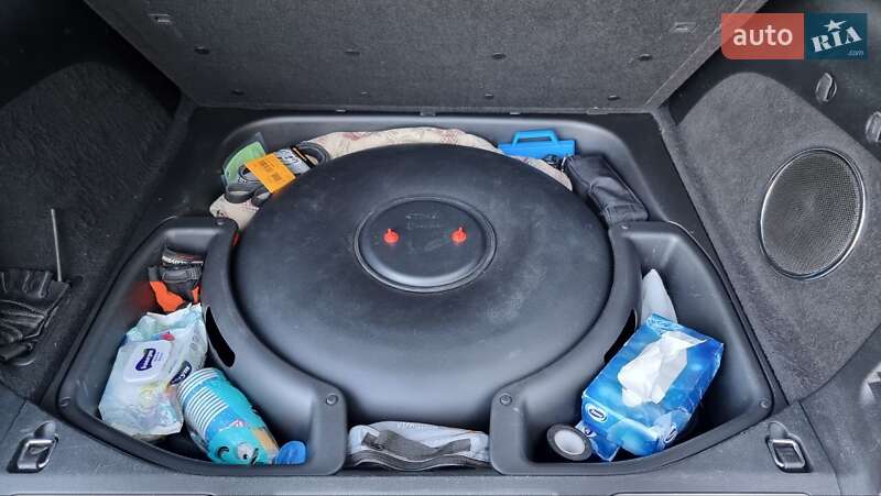 Внедорожник / Кроссовер Jeep Grand Cherokee 2017 в Киеве