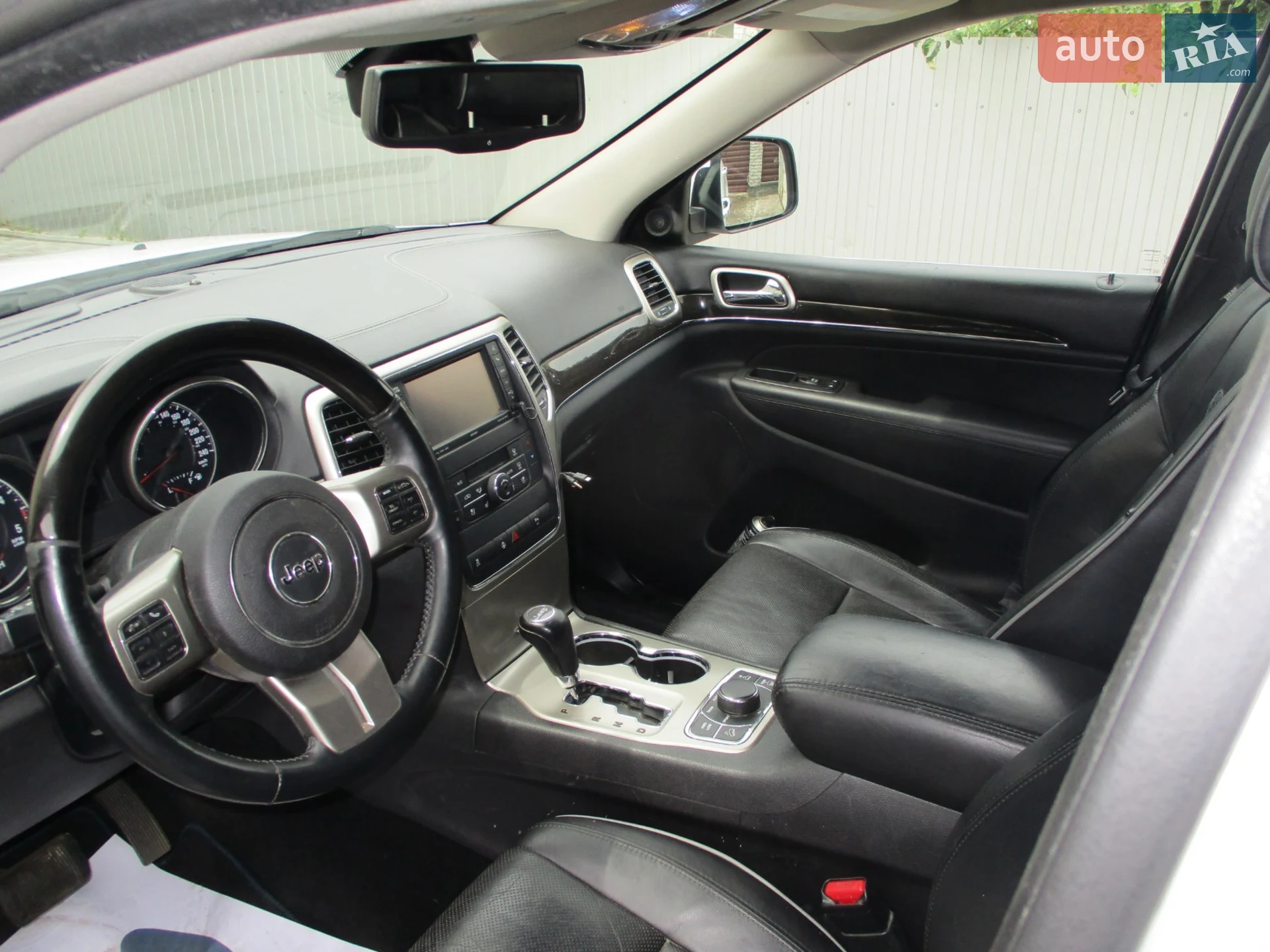 2012 Jeep Grand Cherokee - мініатюра 17