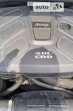 Внедорожник / Кроссовер Jeep Grand Cherokee 2013 в Луцке