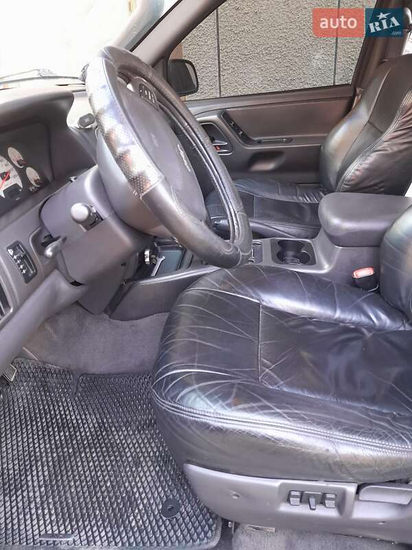 Позашляховик / Кросовер Jeep Grand Cherokee 2000 в Чернівцях фото 11 Позашляховик / Кросовер Jeep Grand Cherokee 2000 в Чернівцях