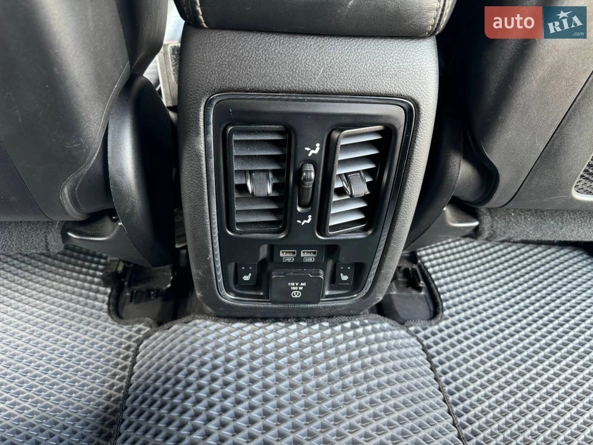 2013 Jeep Grand Cherokee - мініатюра 19