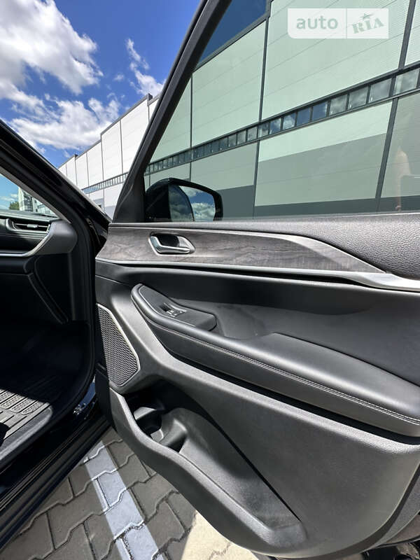 Внедорожник / Кроссовер Jeep Grand Cherokee 2021 в Ивано-Франковске