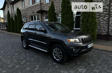 Позашляховик / Кросовер Jeep Grand Cherokee 2015 в Києві