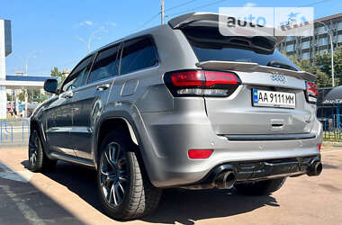 Внедорожник / Кроссовер Jeep Grand Cherokee 2015 в Киеве