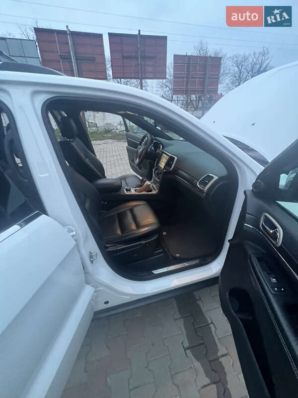 Внедорожник / Кроссовер Jeep Grand Cherokee 2017 в Одессе