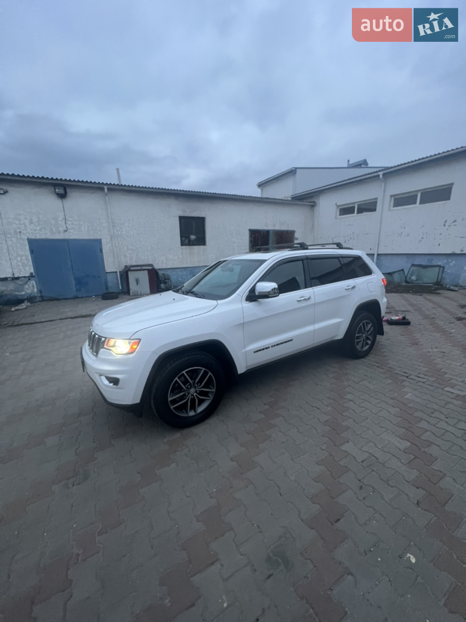 2018 Jeep Grand Cherokee - мініатюра 11