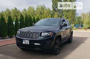 Внедорожник / Кроссовер Jeep Grand Cherokee 2015 в Киеве