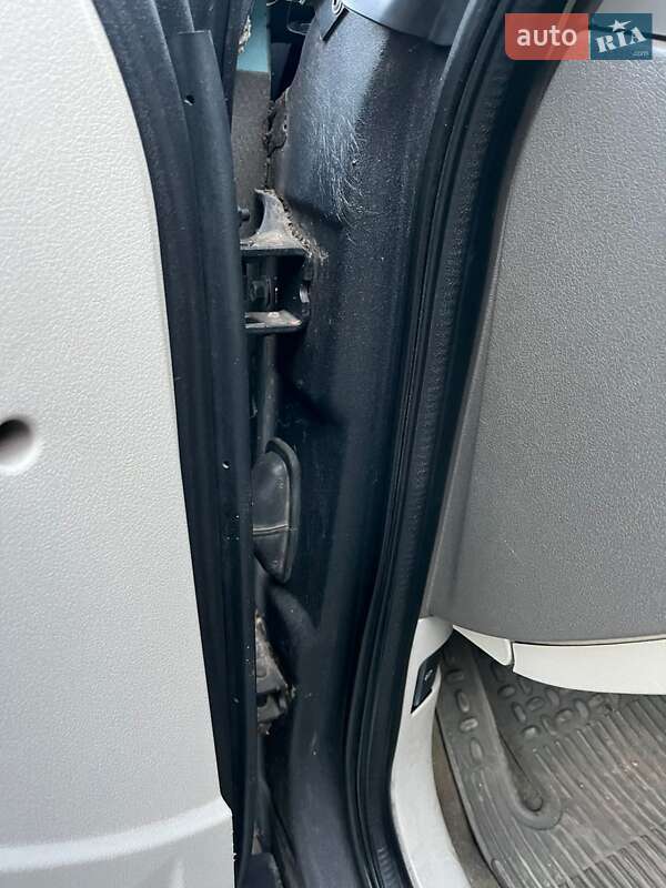 Внедорожник / Кроссовер Jeep Grand Cherokee 2005 в Переяславе фото 18 Внедорожник / Кроссовер Jeep Grand Cherokee 2005 в Переяславе