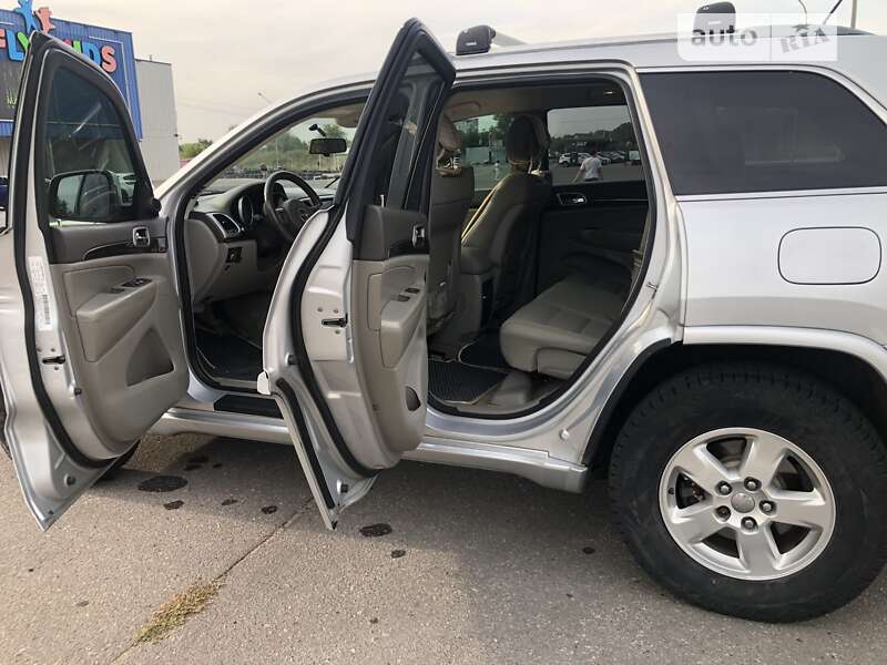 Внедорожник / Кроссовер Jeep Grand Cherokee 2010 в Кременчуге фото 8 Внедорожник / Кроссовер Jeep Grand Cherokee 2010 в Кременчуге
