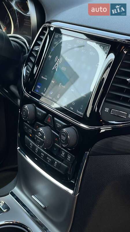 Позашляховик / Кросовер Jeep Grand Cherokee 2018 в Черкасах