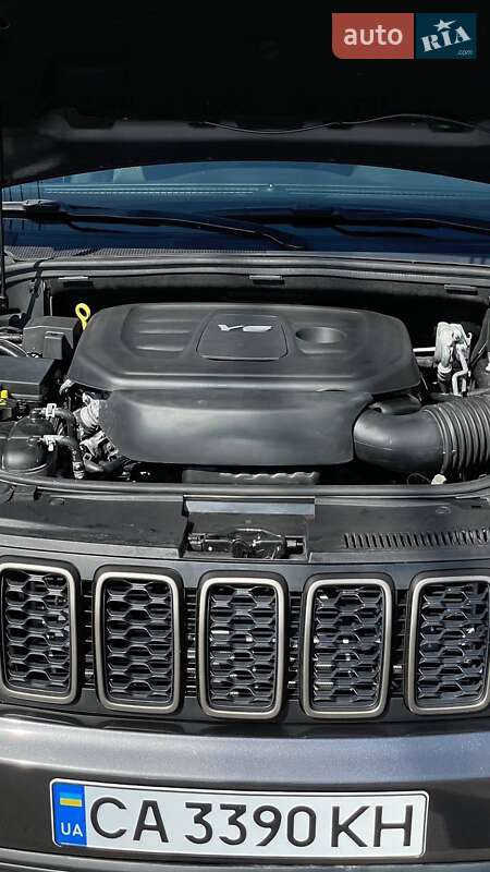 Позашляховик / Кросовер Jeep Grand Cherokee 2018 в Черкасах