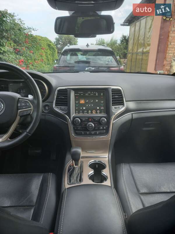 Внедорожник / Кроссовер Jeep Grand Cherokee 2016 в Тернополе фото 8 Внедорожник / Кроссовер Jeep Grand Cherokee 2016 в Тернополе