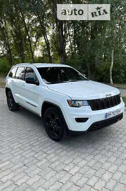 Внедорожник / Кроссовер Jeep Grand Cherokee 2018 в Сумах