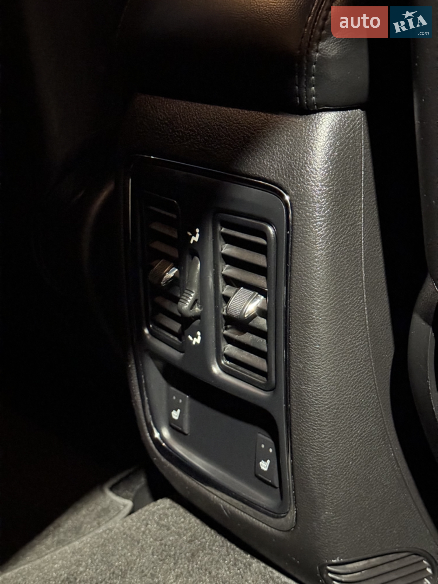 2012 Jeep Grand Cherokee - мініатюра 49