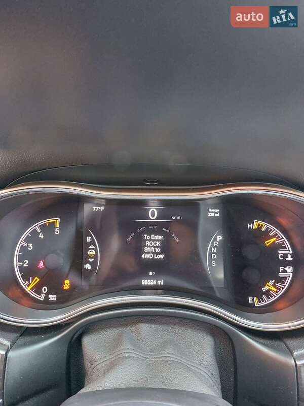 Внедорожник / Кроссовер Jeep Grand Cherokee 2014 в Гайсине