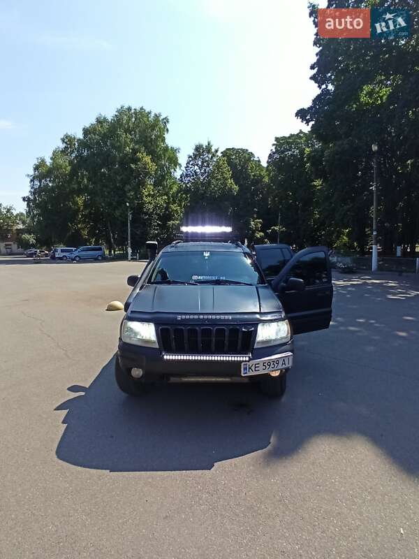 Внедорожник / Кроссовер Jeep Grand Cherokee 2001 в Кривом Роге