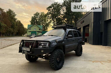 Внедорожник / Кроссовер Jeep Grand Cherokee 2002 в Тересве