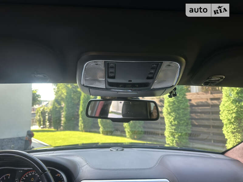 Внедорожник / Кроссовер Jeep Grand Cherokee 2014 в Киеве