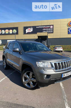 Внедорожник / Кроссовер Jeep Grand Cherokee 2011 в Ровно