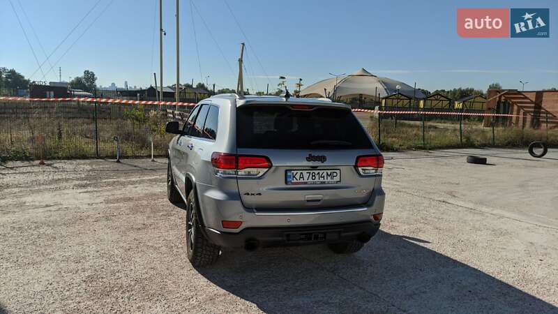 Позашляховик / Кросовер Jeep Grand Cherokee 2020 в Києві