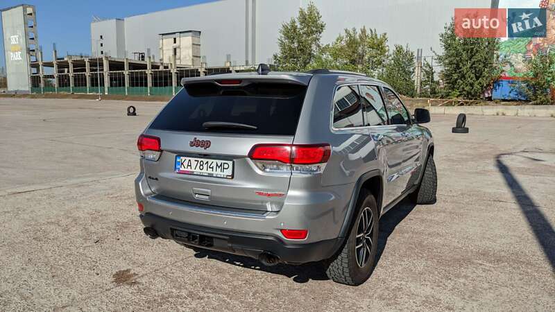 Позашляховик / Кросовер Jeep Grand Cherokee 2020 в Києві