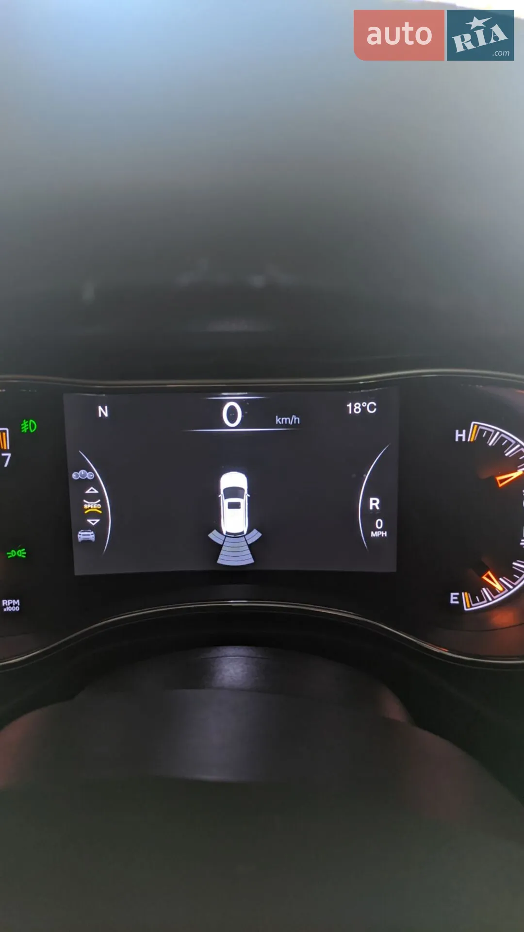 2020 Jeep Grand Cherokee - мініатюра 44