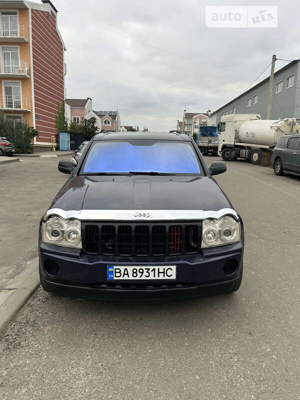 Внедорожник / Кроссовер Jeep Grand Cherokee 2006 в Киеве