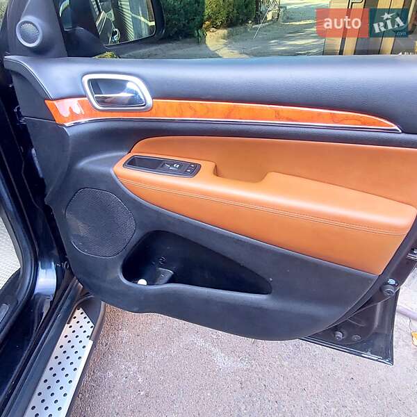 Внедорожник / Кроссовер Jeep Grand Cherokee 2012 в Харькове
