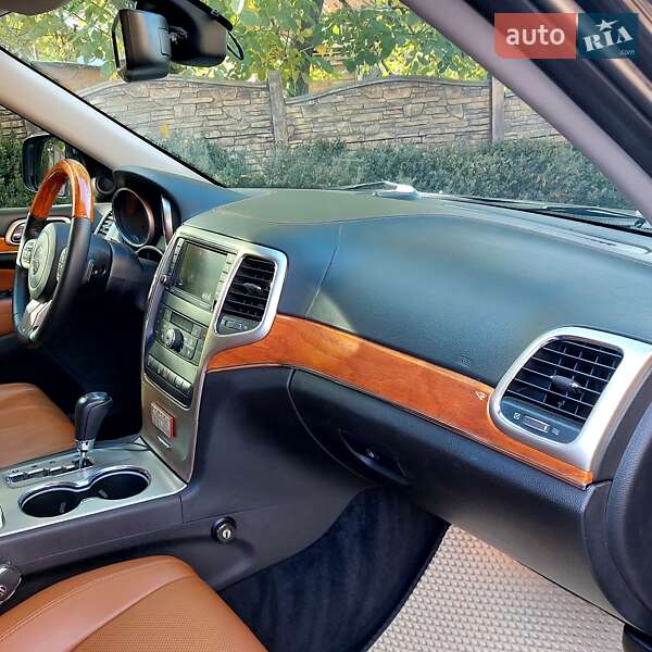 Внедорожник / Кроссовер Jeep Grand Cherokee 2012 в Харькове