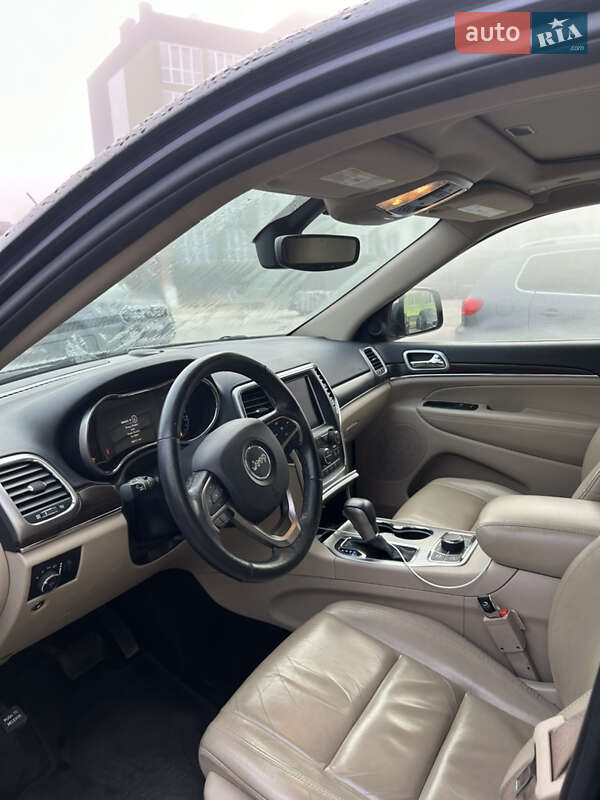 Внедорожник / Кроссовер Jeep Grand Cherokee 2017 в Каменец-Подольском фото 16 Внедорожник / Кроссовер Jeep Grand Cherokee 2017 в Каменец-Подольском