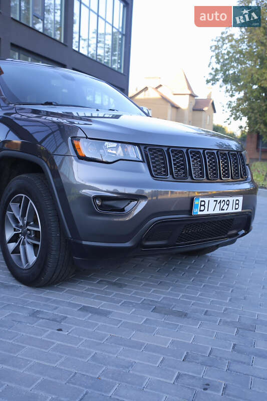 Внедорожник / Кроссовер Jeep Grand Cherokee 2020 в Полтаве