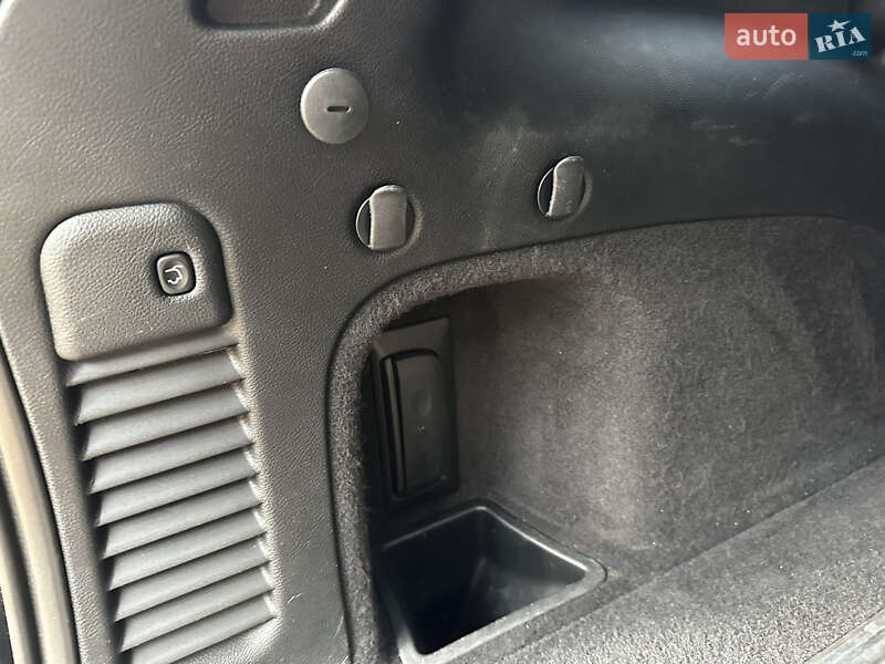 Внедорожник / Кроссовер Jeep Grand Cherokee 2017 в Ивано-Франковске фото 12 Внедорожник / Кроссовер Jeep Grand Cherokee 2017 в Ивано-Франковске