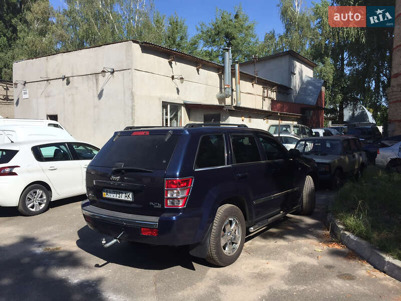 Внедорожник / Кроссовер Jeep Grand Cherokee 2006 в Киеве