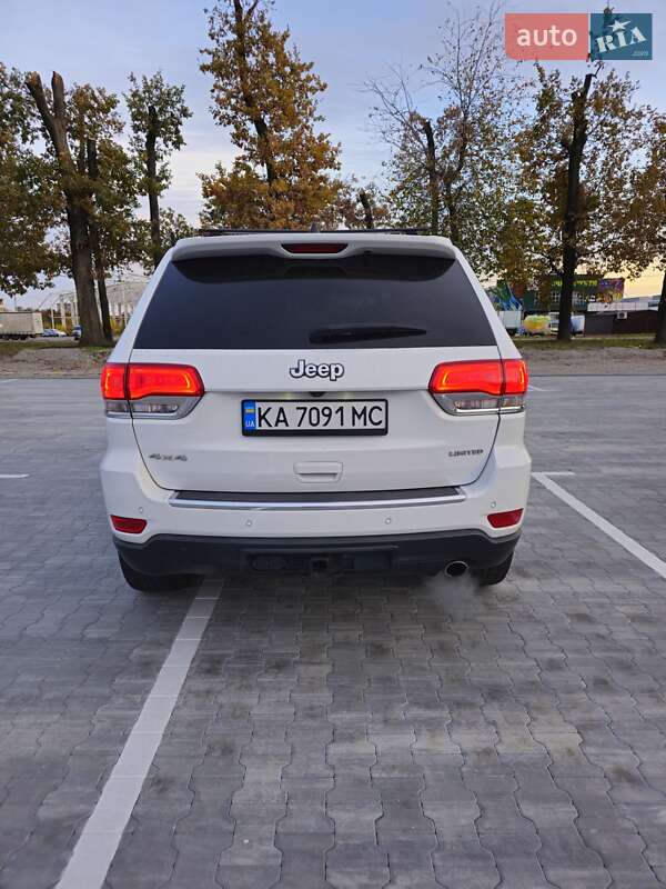 Внедорожник / Кроссовер Jeep Grand Cherokee 2017 в Киеве