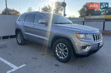 Внедорожник / Кроссовер Jeep Grand Cherokee 2014 в Каменец-Подольском