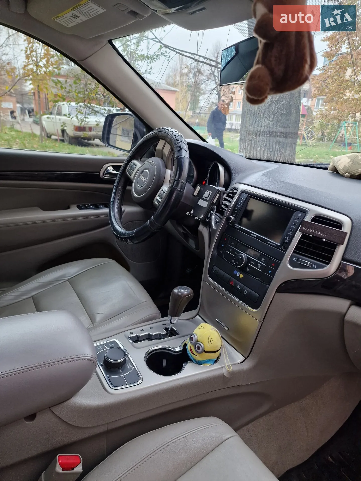 2012 Jeep Grand Cherokee - мініатюра 2