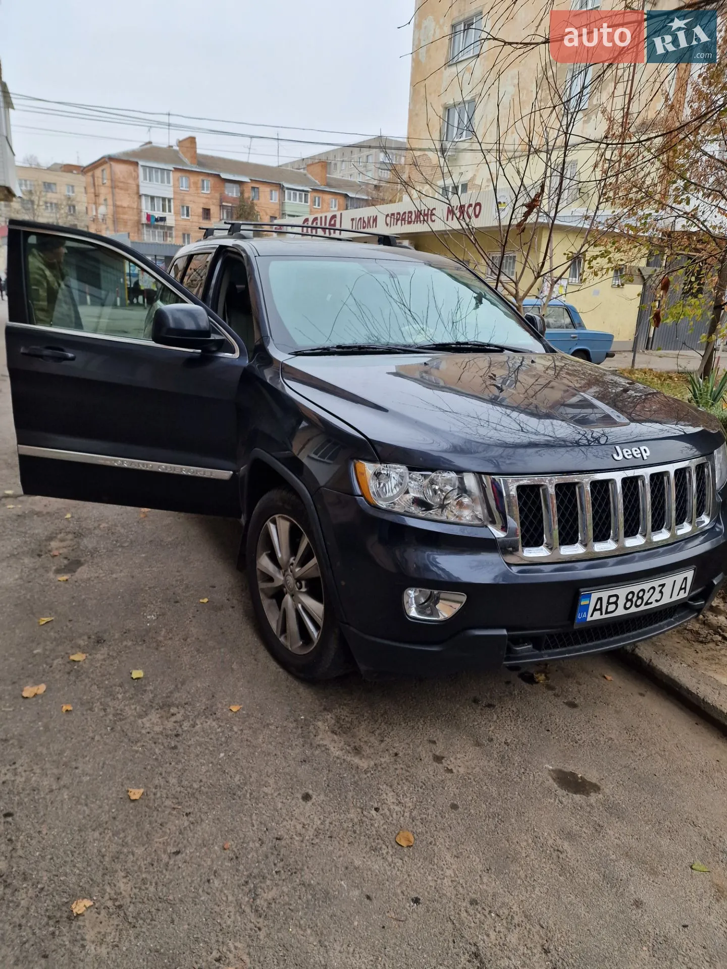 2012 Jeep Grand Cherokee - фото 1