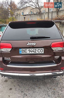 Внедорожник / Кроссовер Jeep Grand Cherokee 2013 в Южноукраинске