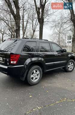 Внедорожник / Кроссовер Jeep Grand Cherokee 2006 в Кременчуге