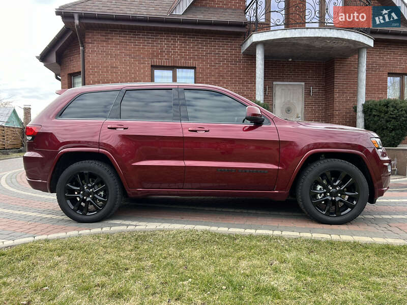 Позашляховик / Кросовер Jeep Grand Cherokee 2019 в Києві